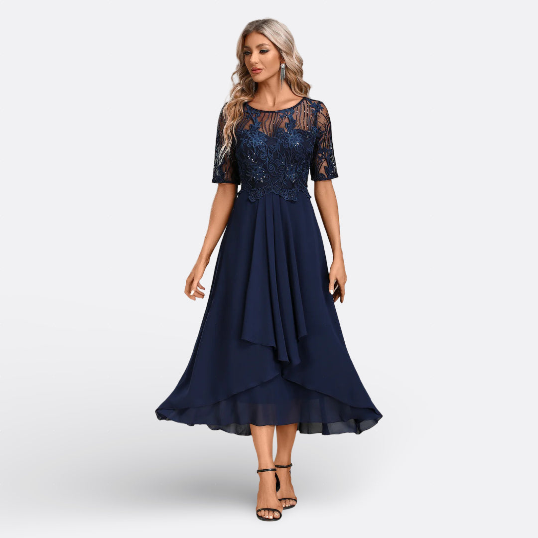 Dawn - rochie cu mânecă scurtă din dantelă — imagine 1