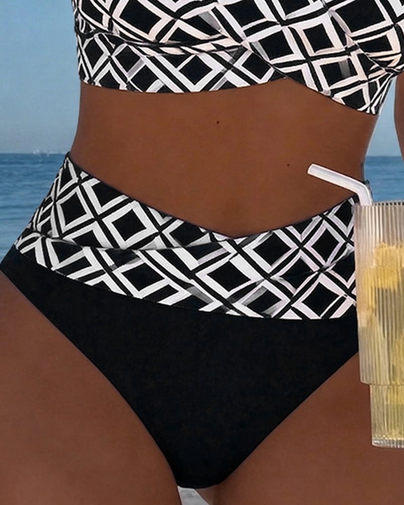Fiona - Bikini din două piese cu sutien decupat și model cu romburi — imagine 6