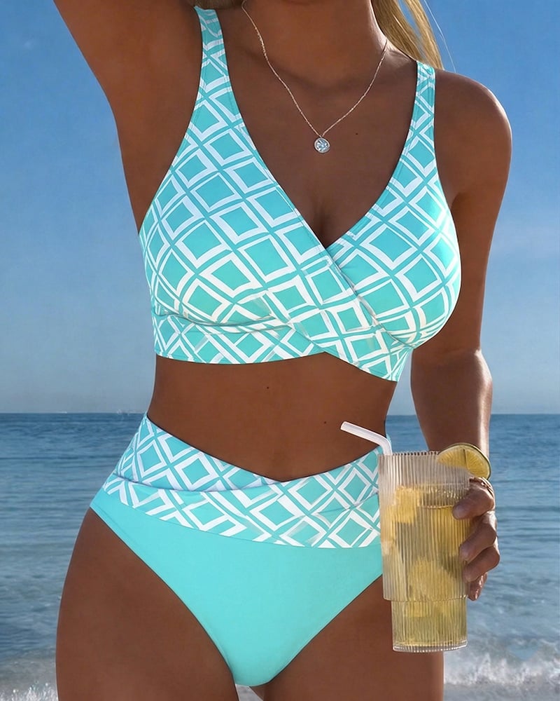 Fiona - Bikini din două piese cu sutien decupat și model cu romburi — imagine 7