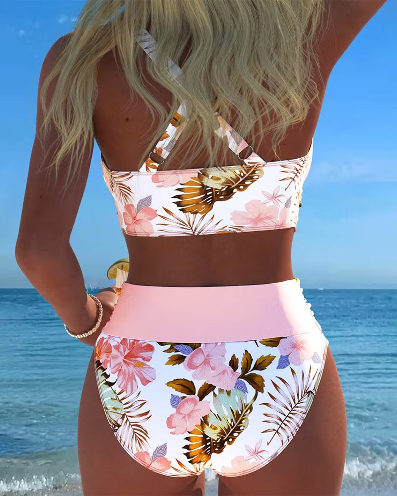 Freya - bikini cu imprimeu floral contrastant și crăpătură — imagine 4