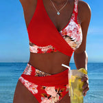 Freya - bikini cu imprimeu floral contrastant și crăpătură — imagine 12