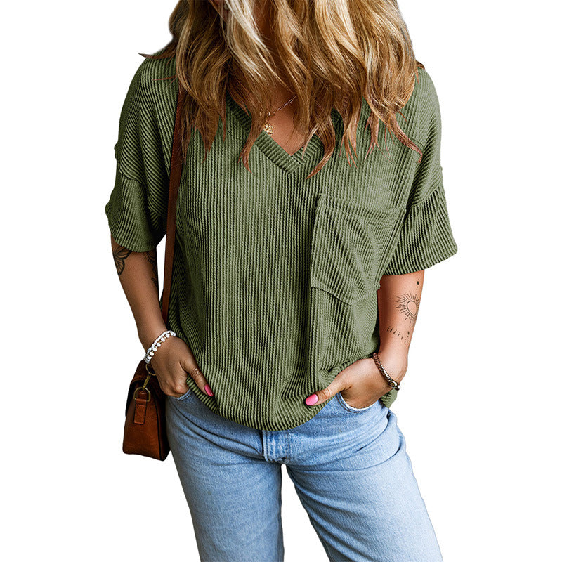 Freya - Tricou casual cu decolteu în V și buzunare texturate — imagine 4