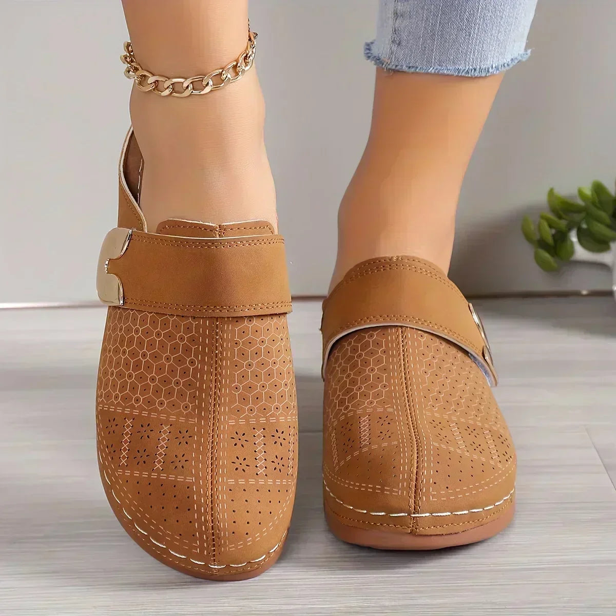 Juniper - o sandală elegantă cu talpă întreagă și susținere — imagine 4