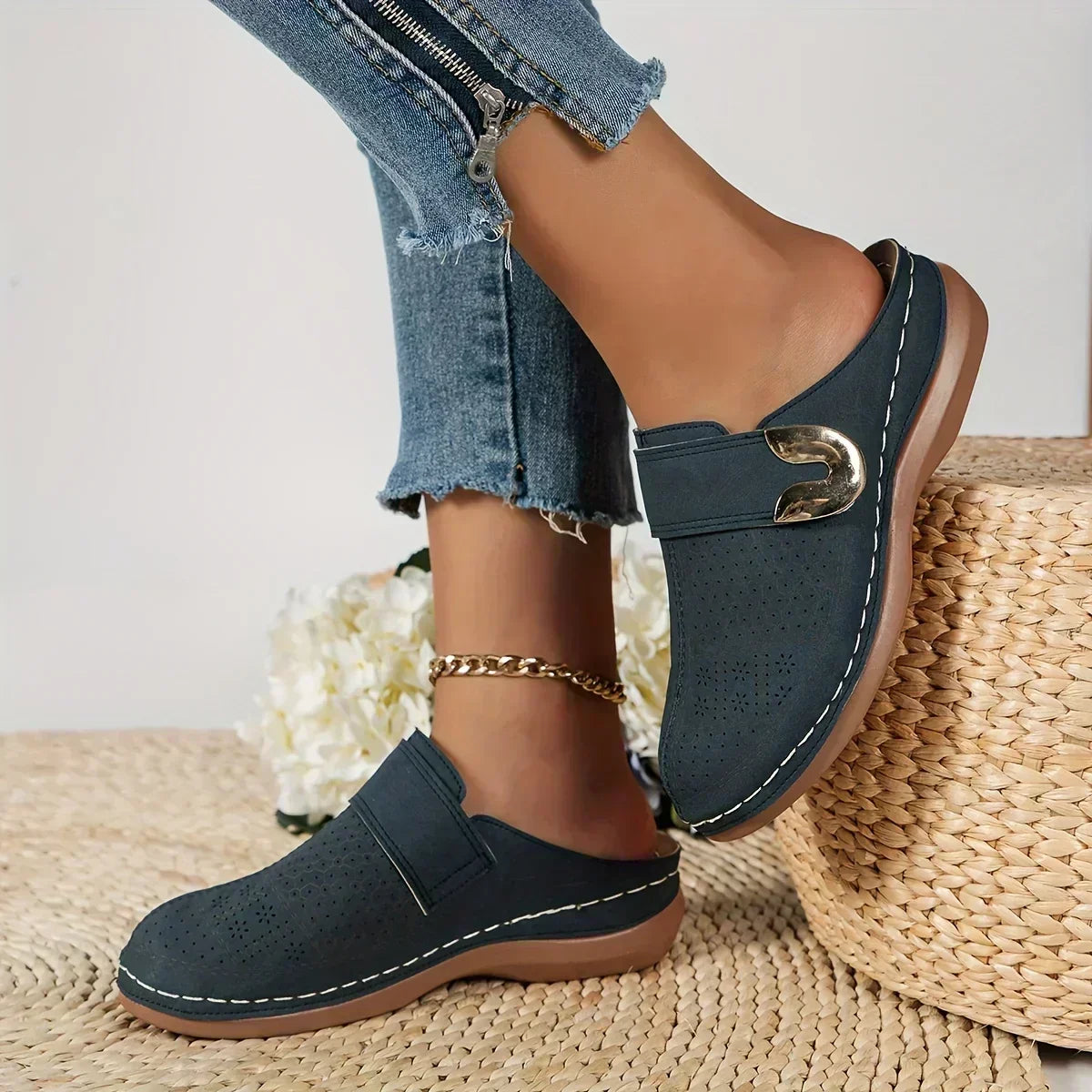 Juniper - o sandală elegantă cu talpă întreagă și susținere — imagine 8