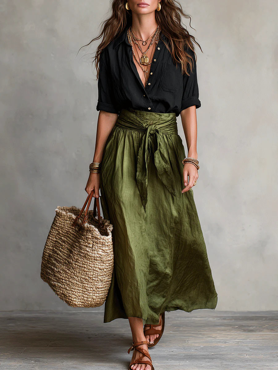Lyla - set din două piese: tricou negru și fustă midi verde măsliniu — imagine 2