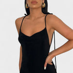Natalie - o rochie care celebrează formele — imagine 8