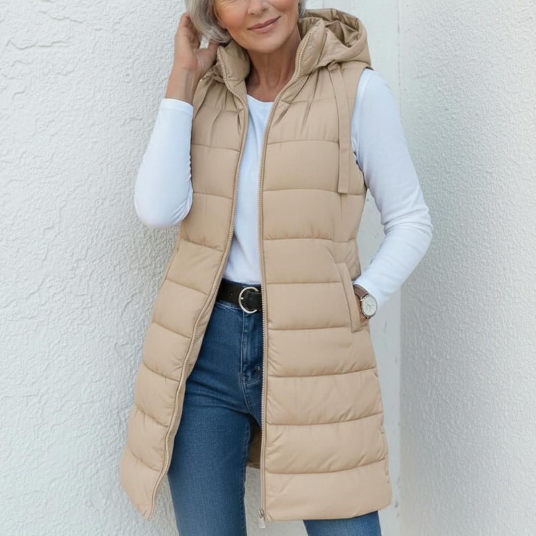 Nina - vestă lungă cu glugă, fără mâneci, casual — imagine 4