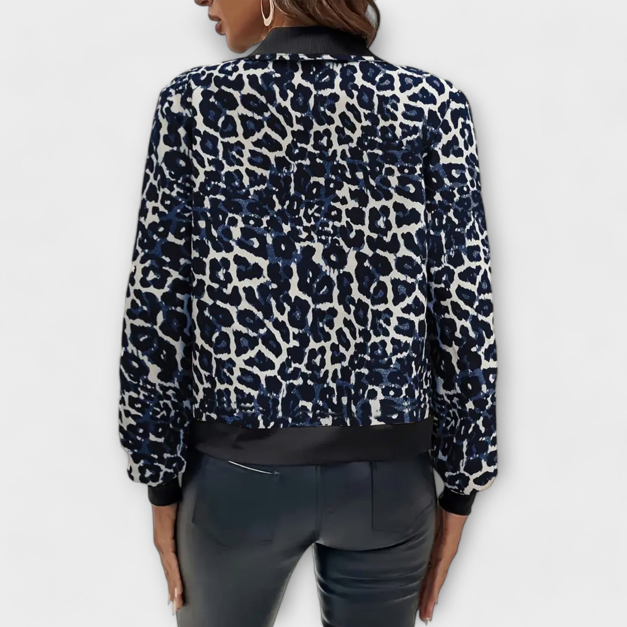 Raquel – jachetă elegantă cu imprimeu leopard — imagine 4
