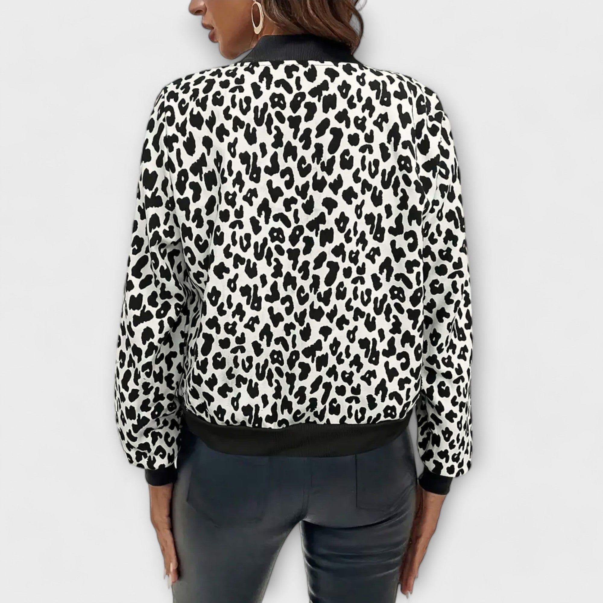Raquel – jachetă elegantă cu imprimeu leopard — imagine 6