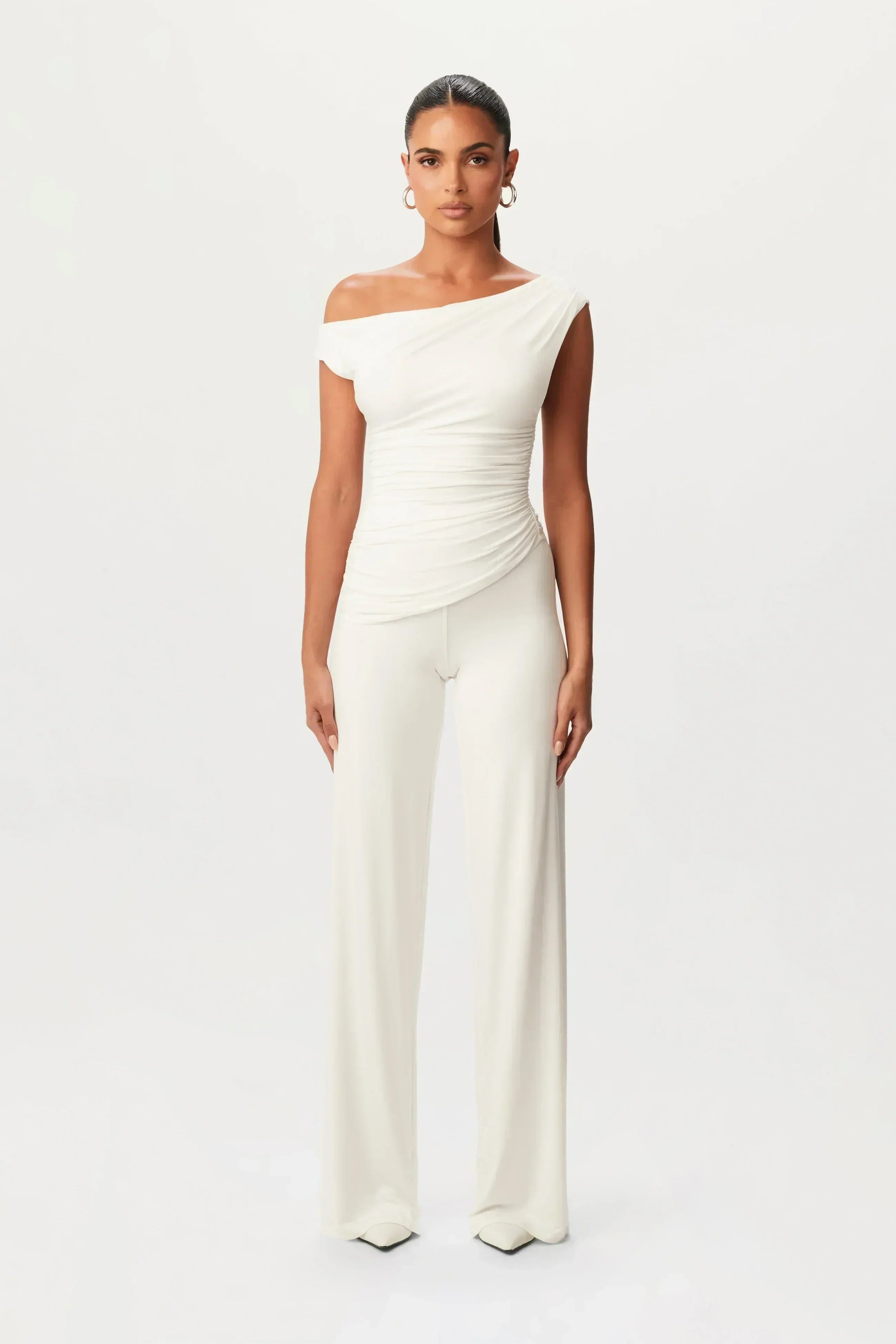 Robin Ember - set asimetric elegant — imagine 1