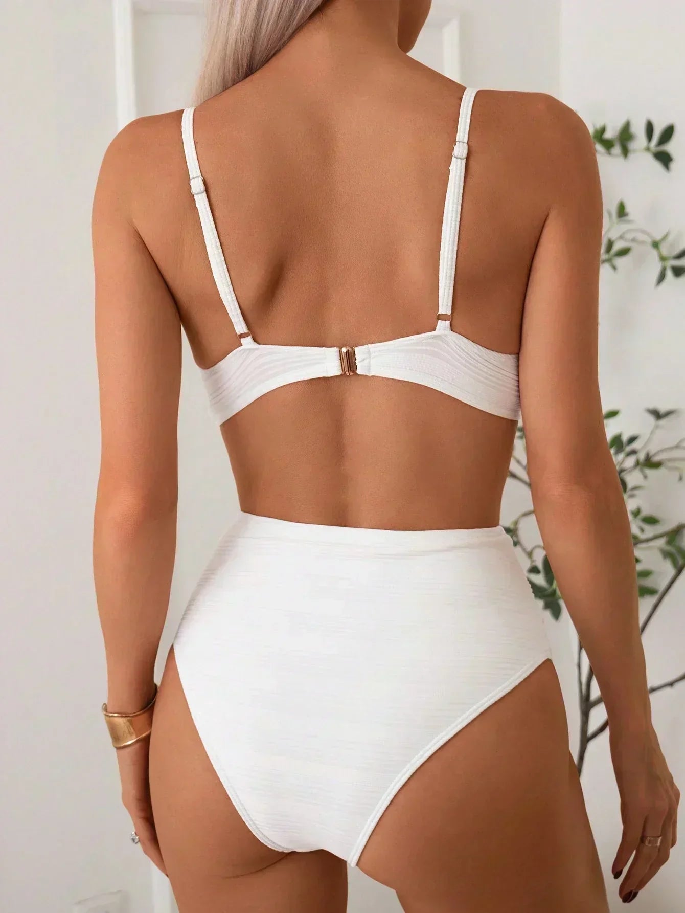 Sienna - Top încrucișat cu talie înaltă, bikini cu talie înaltă — imagine 3