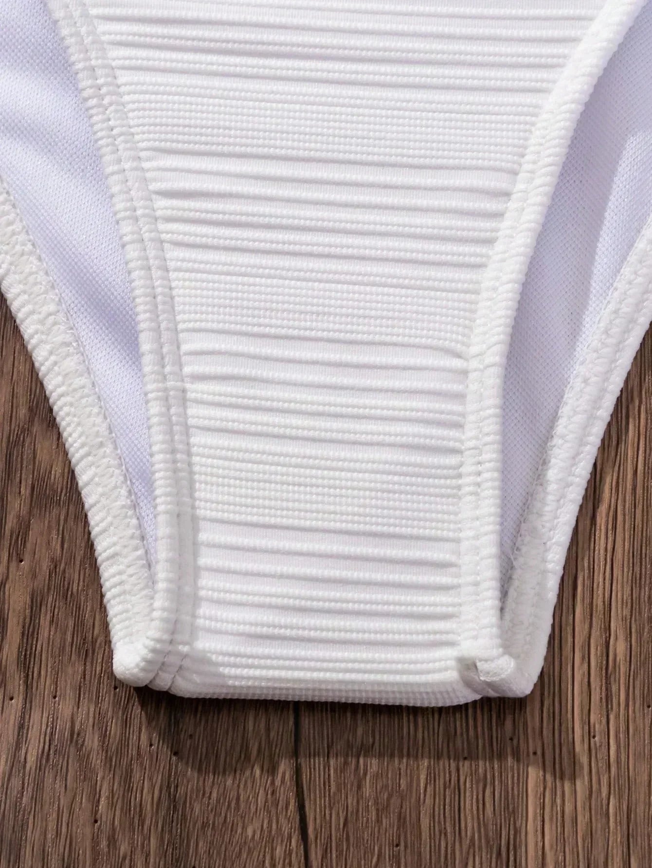 Sienna - Top încrucișat cu talie înaltă, bikini cu talie înaltă — imagine 7