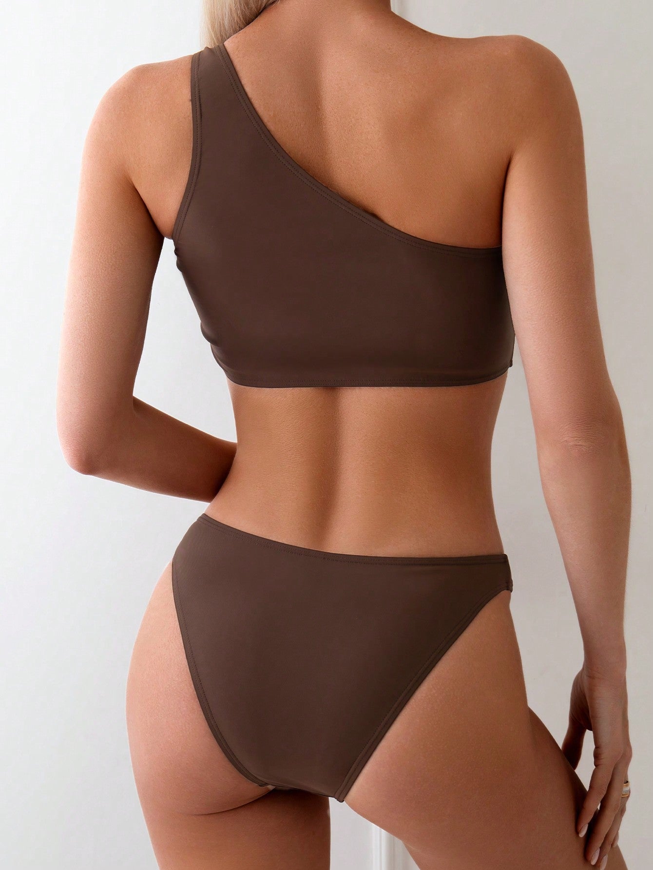 Vară - bikini pe un umăr cu inel — imagine 5